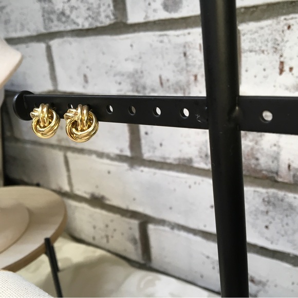 COPY - 14k Solid Gold Love-Knot earrings - Picture 6 of 6